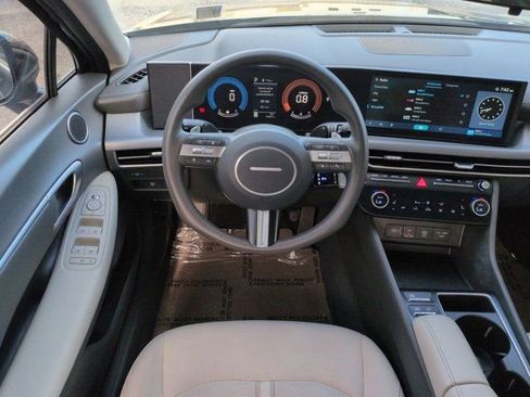 Used 2024 Hyundai Sonata SEL FWD image 14