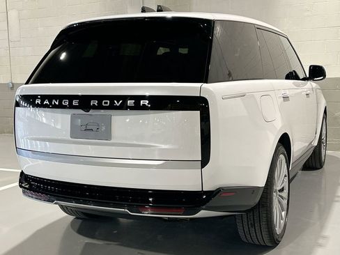 New 2026 Land Rover Range Rover Autobiography image 3