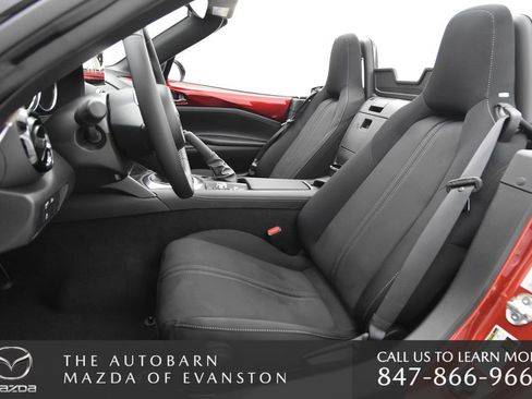 New 2026 MAZDA MX-5 Miata Club w/ Weather Package RWD image 25