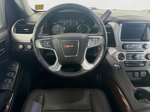 Used 2017 GMC Yukon SLT AWD/4WD image 20