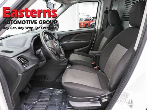 Used 2018 RAM ProMaster City Tradesman SLT FWD image 14