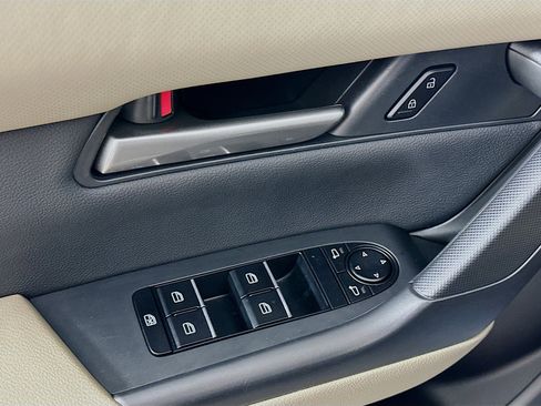 Used 2025 MAZDA CX-50 AWD 2.5 S w/ Premium Package image 15