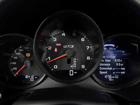 Certified 2025 Porsche 718 Boxster GTS RWD image 37