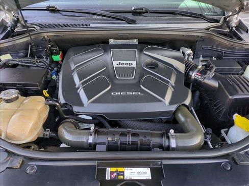 Used 2014 Jeep Grand Cherokee Limited image 21