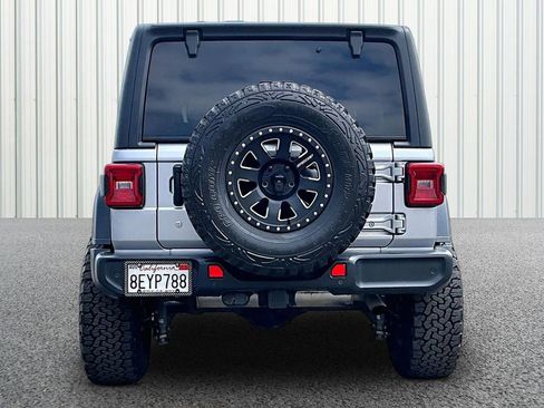 Used 2018 Jeep Wrangler Unlimited Sport S AWD/4WD image 23