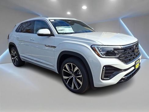 New 2026 Volkswagen Atlas Cross Sport SEL Premium R-Line AWD/4WD image 2