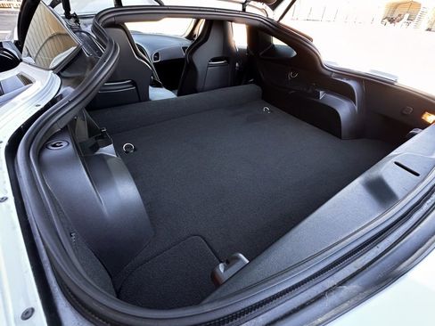 Used 2019 Chevrolet Corvette Stingray Coupe w/ 1LT image 28