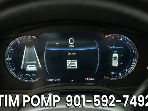 Used 2018 Cadillac Escalade Platinum AWD/4WD image 21