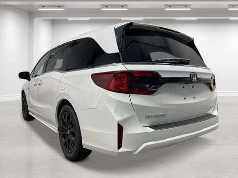 New 2026 Honda Odyssey Sport-L image 3