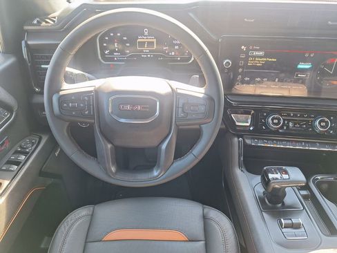 Used 2024 GMC Sierra 1500 AT4 w/ Technology Package image 21