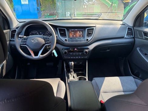 Used 2018 Hyundai Tucson SEL AWD/4WD image 3
