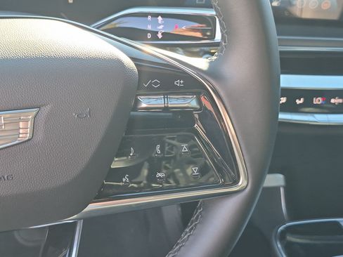 Used 2024 Cadillac Lyriq Tech RWD image 20