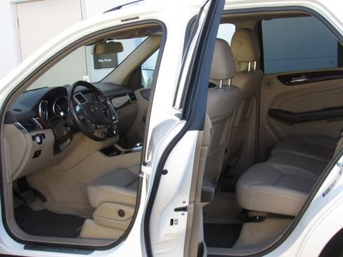 Certified 2015 Mercedes-Benz ML 350 4MATIC image 13