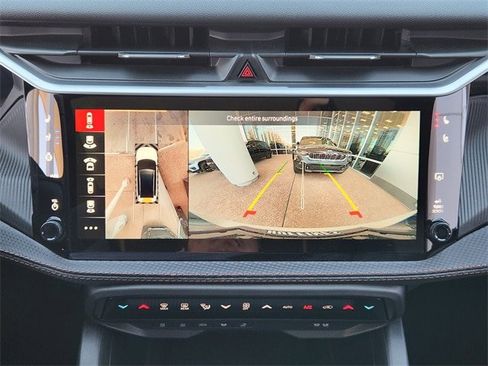 New 2026 Jeep Cherokee Overland image 14