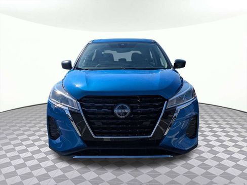 Used 2024 Nissan Kicks S FWD image 8