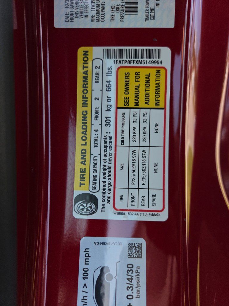 Used 2021 Ford Mustang GT Premium w/ Equipment Group 401A RWD image 14