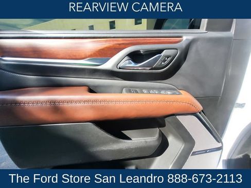 Used 2023 GMC Yukon Denali Ultimate AWD/4WD image 10