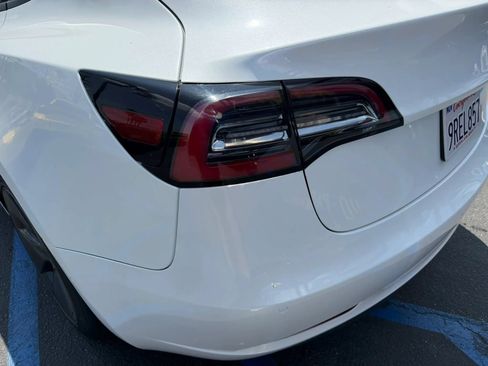 Used 2022 Tesla Model 3 RWD image 10