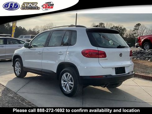Used 2017 Volkswagen Tiguan S image 5