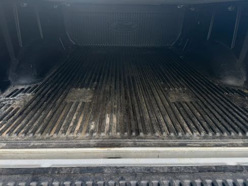 Used 2016 Ford F150 XLT w/ Equipment Group 302A Luxury AWD/4WD image 13
