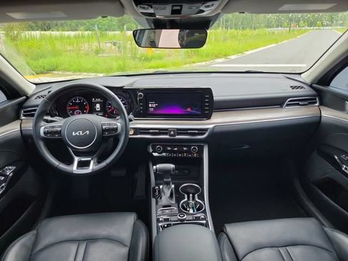 Used 2023 Kia K5 EX FWD image 9