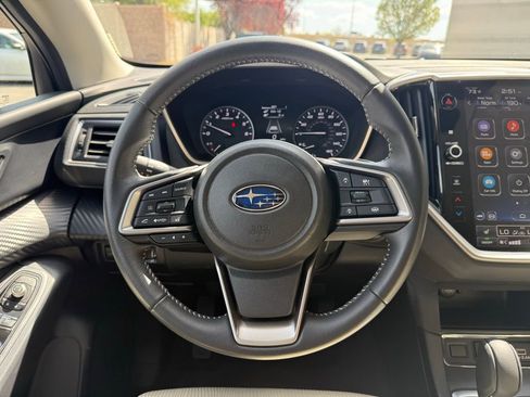 Certified 2025 Subaru Ascent Premium AWD/4WD image 9