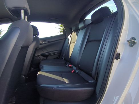 Used 2020 Honda Civic Sport image 28