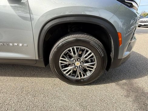 Used 2026 Chevrolet Traverse LT AWD/4WD image 38