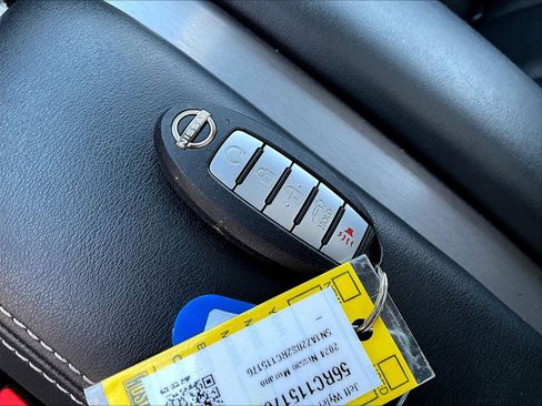 Used 2024 Nissan Murano SV AWD/4WD image 35