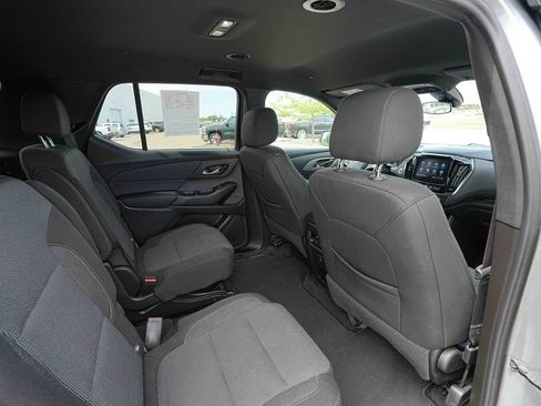 Used 2023 Chevrolet Traverse LT AWD/4WD image 25