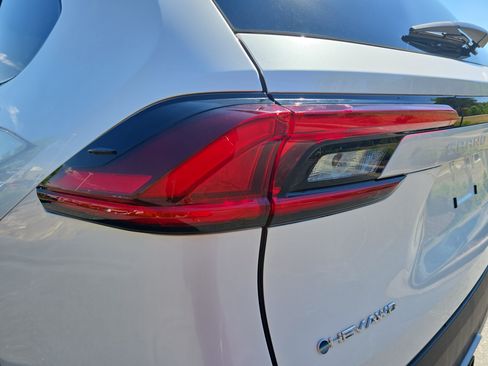 Used 2025 Toyota Grand Highlander AWD Hybrid image 35