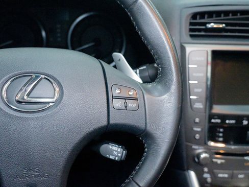 Used 2010 Lexus IS 250C image 29