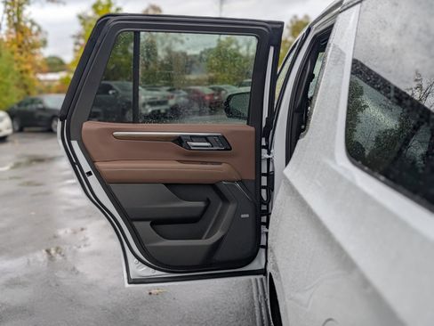 New 2026 Chevrolet Tahoe High Country image 27