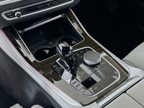 Certified 2023 BMW X5 xDrive40i w/ Parking Assistance Package image 17