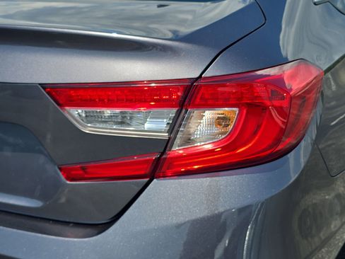 Used 2019 Honda Accord LX image 8