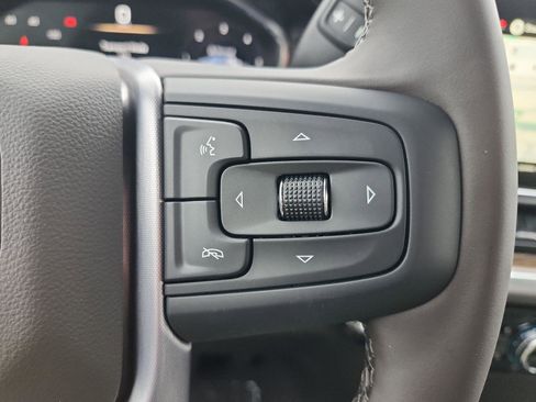 Used 2026 GMC Sierra 1500 SLE AWD/4WD image 21
