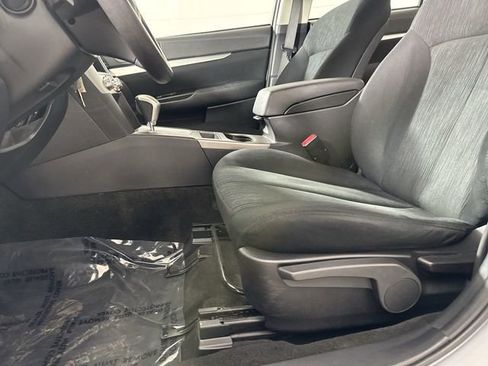 Used 2013 Subaru Legacy 2.5i image 19