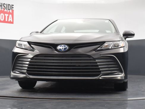 Used 2023 Toyota Camry LE w/ Cold Weather Package FWD image 31