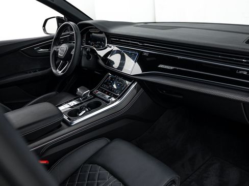 Used 2025 Audi SQ8 Premium Plus AWD/4WD image 11