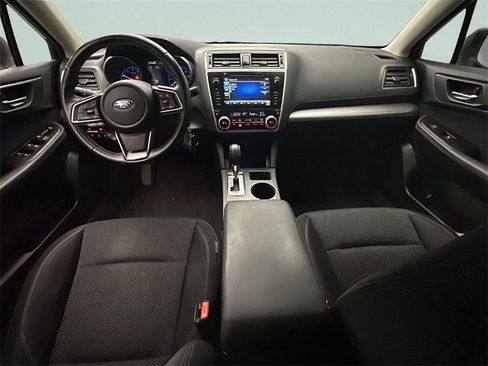 Used 2018 Subaru Outback 2.5i Premium image 18