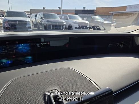 New 2026 Lincoln Nautilus Reserve w/ Jet Appearance Package AWD/4WD image 22