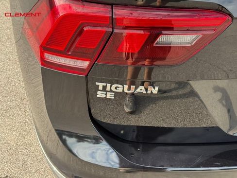 Used 2021 Volkswagen Tiguan SE FWD image 6