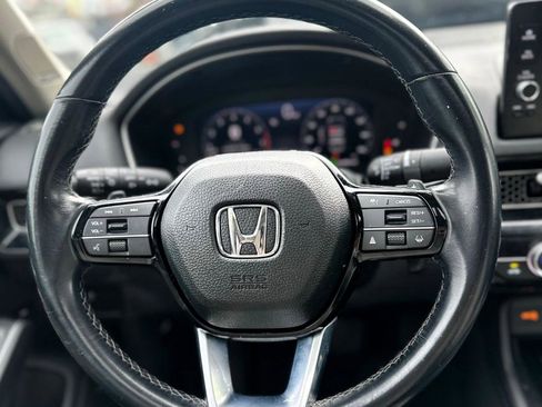 Used 2023 Honda Civic Touring image 13