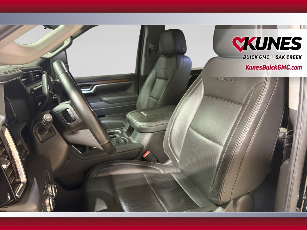 Used 2025 GMC Sierra 2500 Denali w/ Denali Reserve Package AWD/4WD image 23