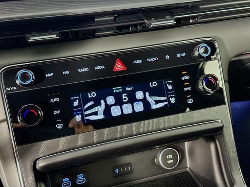 New 2026 Genesis GV80 3.5T e-SC image 18