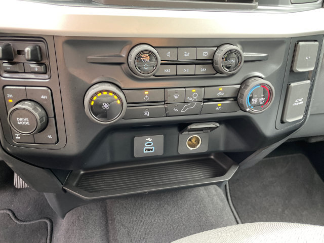 Certified 2024 Ford F250 XL w/ STX Appearance Package AWD/4WD image 35