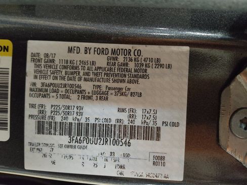 Used 2018 Ford Fusion S image 33