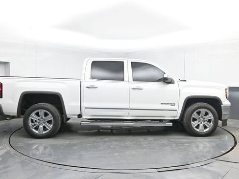 Used 2018 GMC Sierra 1500 SLT w/ Enhanced Driver Alert Package RWD image 15