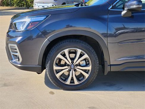 Used 2019 Subaru Forester Limited image 8