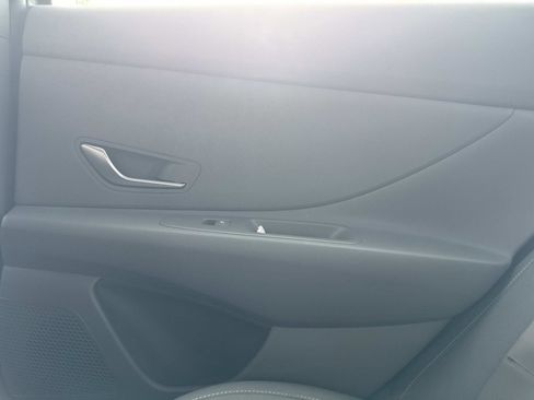 Certified 2024 Hyundai Elantra SEL image 15